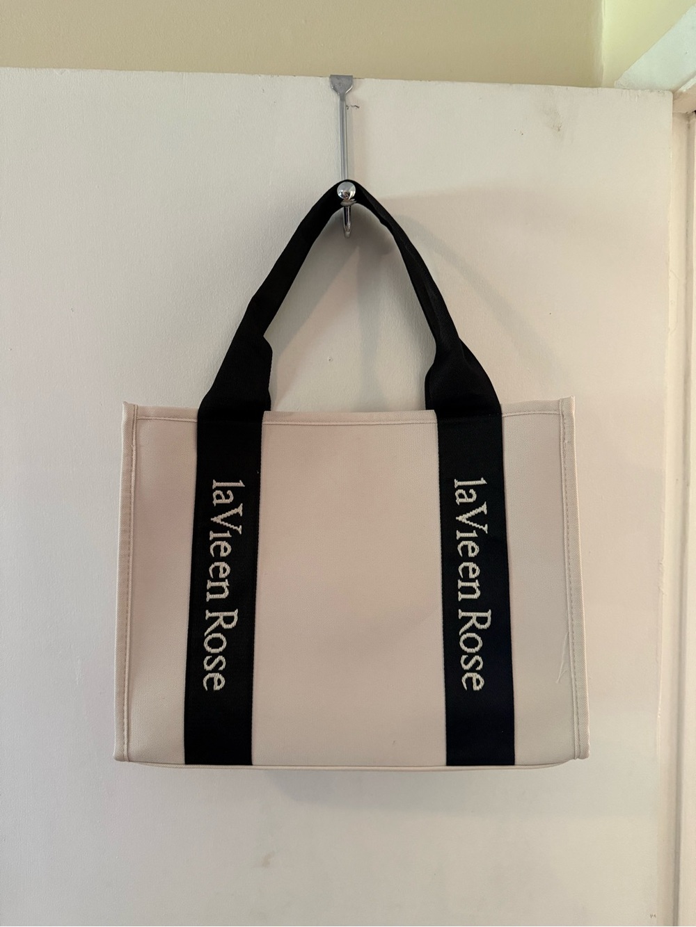 La Vie En Rose Cream Tote with Black Straps